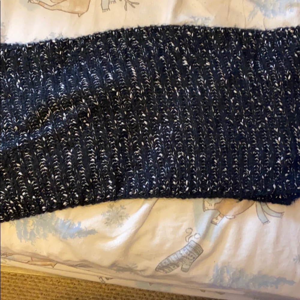 Infinity Scarf - Picture 2 of 2